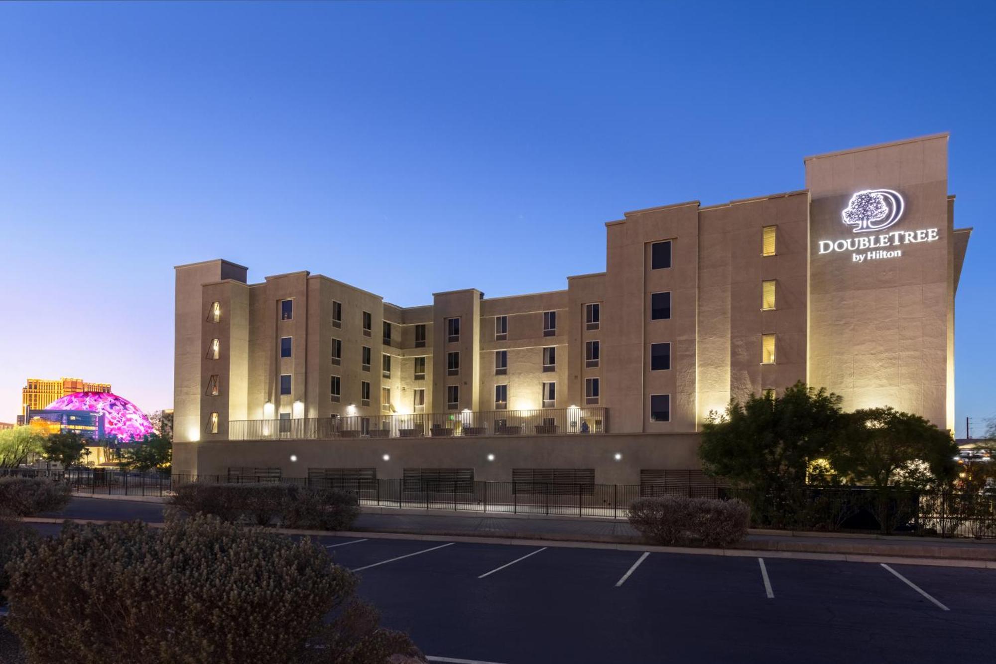 Doubletree By Hilton Las Vegas East Flamingo Exterior foto