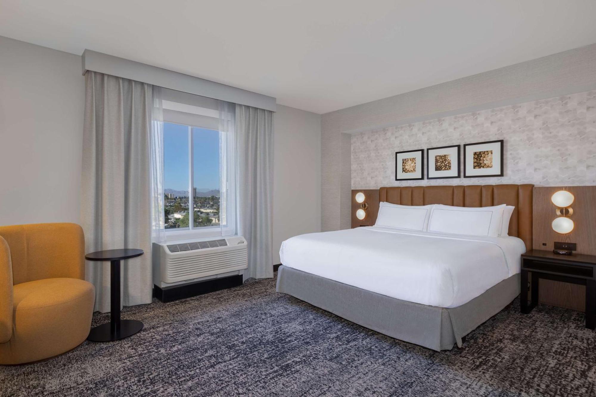 Doubletree By Hilton Las Vegas East Flamingo Exterior foto